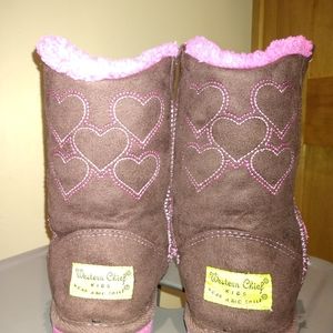 Little girls (size 12) Western Chief boots